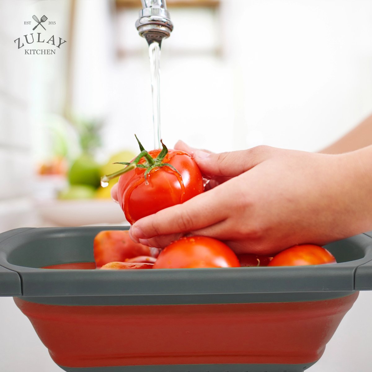 Collapsible Colander with Extendable Handles Red Color Giving